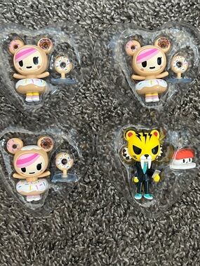 TokiDoki Mystery Pack Mini Figures Series 1 (Donutella and Salary Man)